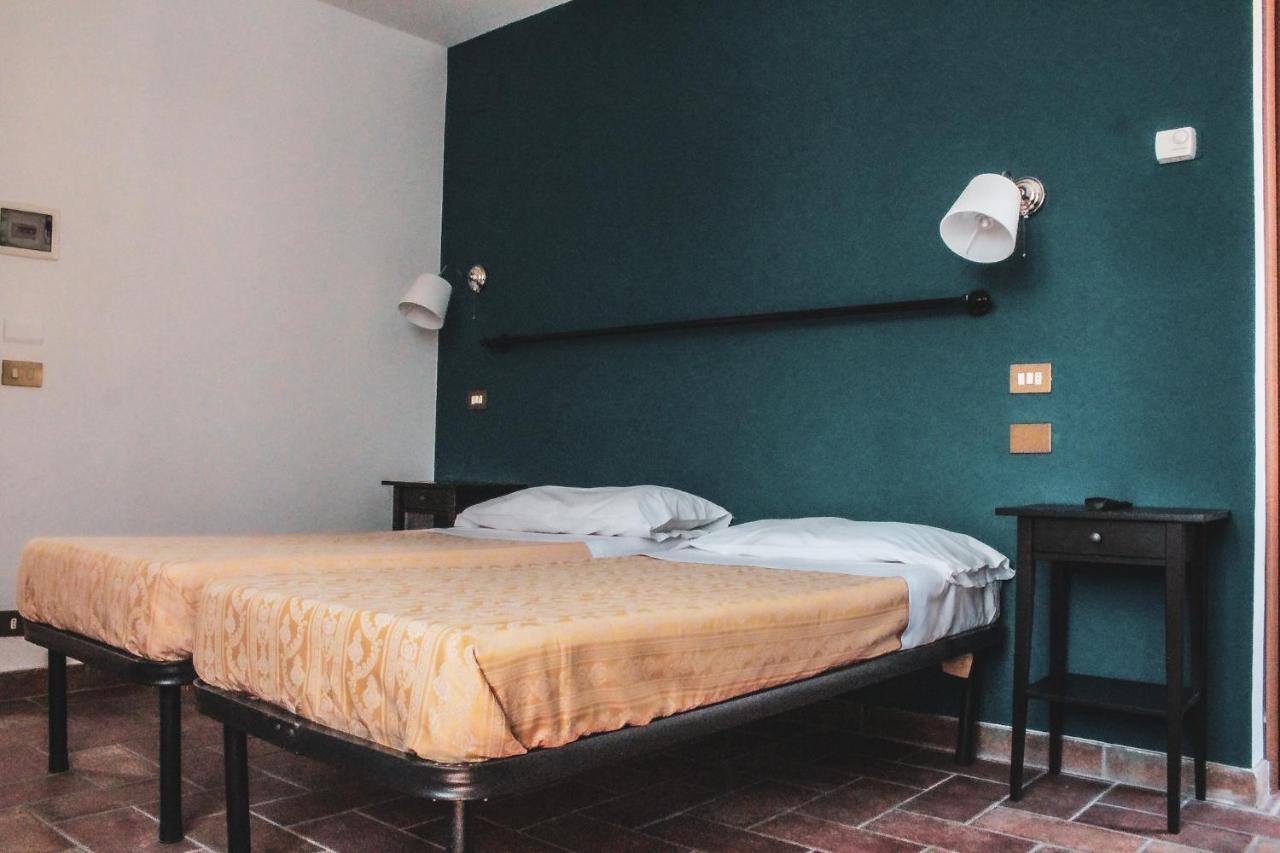 Bed and Breakfast Da Laura Brunate Exteriér fotografie